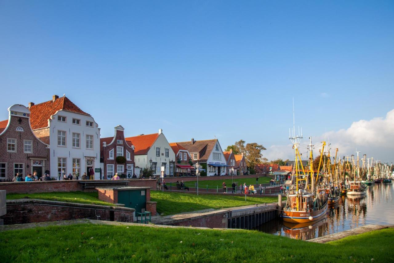 Hotel Achterum Greetsiel Exterior foto